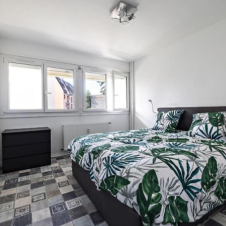 Le Zentop Chalon-sur-Saone Bagian luar foto